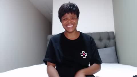 Snapshot of caramelbbe chatting on 4, 3, 2025 fifi online show from 4, 3, 2025