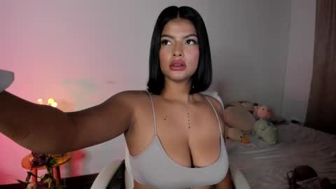              online show from 15, 2, 2025