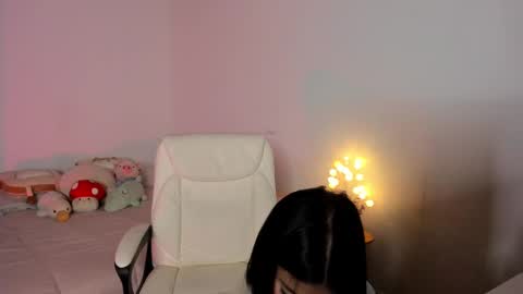              online show from 2, 3, 2025