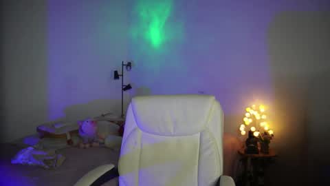              online show from 7, 3, 2025