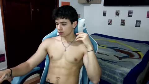 carapalida9008 online show from 12, 12, 2024