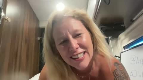carebear5719 online show from 19, 5, 2026