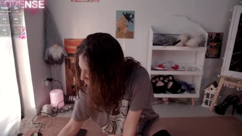 Snapshot of careful_i_bite chatting on 18, 1, 2025 NONA    follow online show from 18, 1, 2025