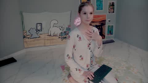 Snapshot of careful_i_bite chatting on 15, 9, 2025 NONA    follow online show from 15, 9, 2025