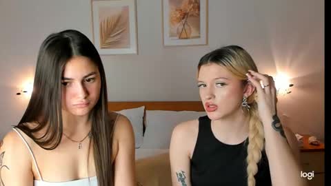 caressyourself online show from 16, 1, 2025