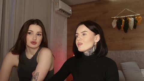 caressyourself online show from 27, 2, 2025