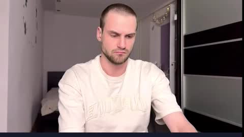 Snapshot of cari_2you chatting on 7, 1, 2026 Cari online show from 7, 1, 2026