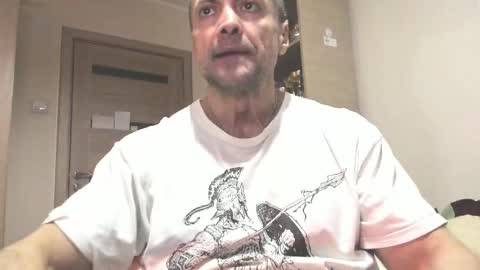 Snapshot of carin_the_body chatting on 17, 2, 2025 Laz online show from 17, 2, 2025
