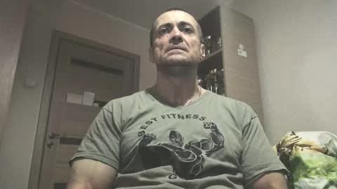 Snapshot of carin_the_body chatting on 9, 10, 2025 Laz online show from 9, 10, 2025