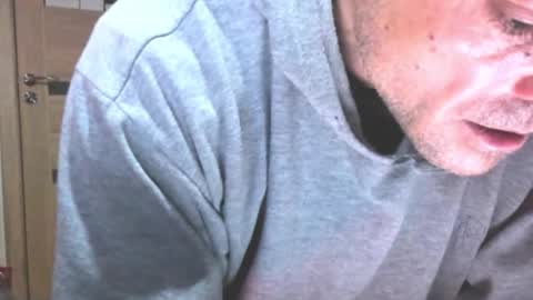 Laz online show from 26, 11, 2025