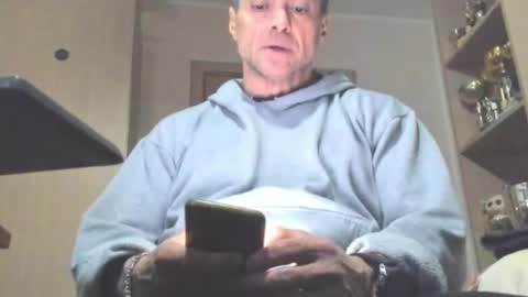 Laz online show from 30, 4, 2026