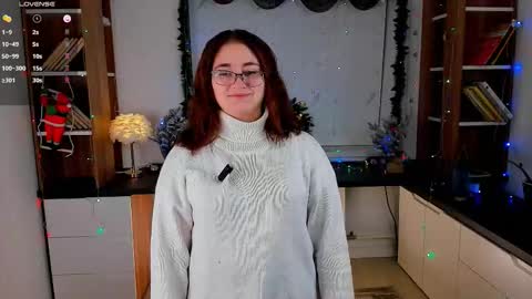 Snapshot of carinashiring chatting on 22, 12, 2025 Charlotte online show from 22, 12, 2025