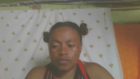 Snapshot of carinesexy69 chatting on 8, 1, 2026 carinesexy69 online show from 8, 1, 2026