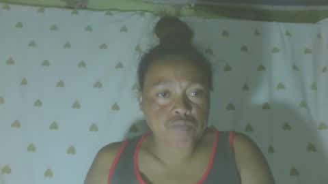 Snapshot of carinesexy69 chatting on 16, 1, 2026 carinesexy69 online show from 16, 1, 2026