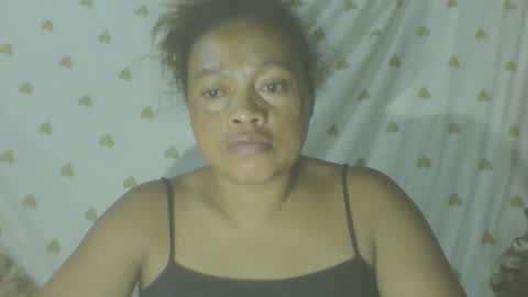Snapshot of carinesexy69 chatting on 25, 2, 2026 carinesexy69 online show from 25, 2, 2026