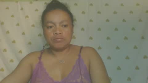 carinesexy69 online show from 30, 6, 2026