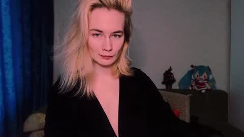 Snapshot of carinfox chatting on 17, 2, 2025 Carin online show from 17, 2, 2025