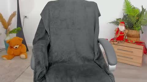 carla_devon online show from 17, 12, 2025