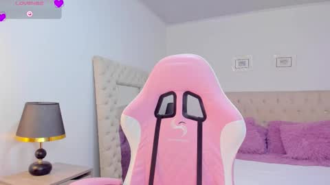 Snapshot of carla_perez_ chatting on 3, 10, 2025 carla perez 5pm 1 am online show from 3, 10, 2025