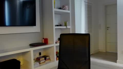 Snapshot of carla_secretary chatting on 17, 6, 2026 carla_secretary online show from 17, 6, 2026