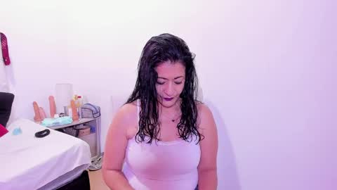 Snapshot of carla_sns chatting on 5, 12, 2024 Carla online show from 5, 12, 2024