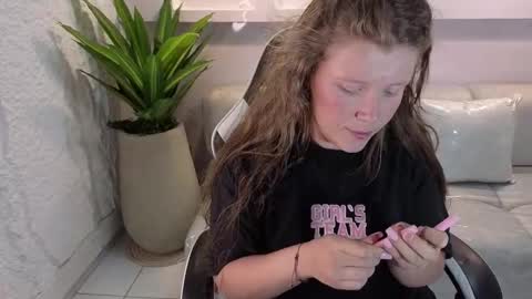 Snapshot of carla_tp chatting on 9, 11, 2025 Carla online show from 9, 11, 2025