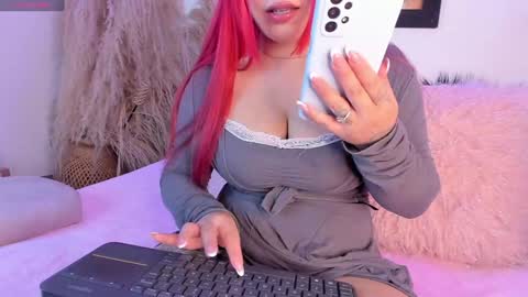 Snapshot of carla_wet18 chatting on 25, 1, 2025 Carla Wet18 online show from 25, 1, 2025