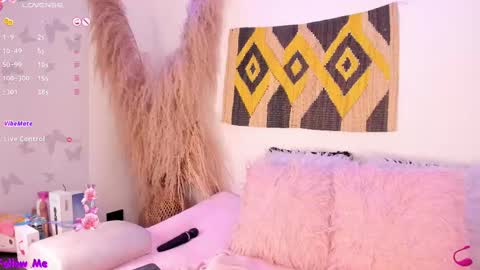 Snapshot of carla_wet18 chatting on 6, 3, 2025 Carla Wet18 online show from 6, 3, 2025