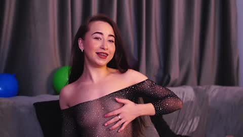 CarlaGavin online show from 3, 12, 2024