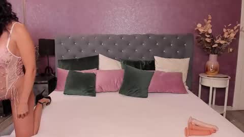 carlareys online show from 1, 10, 2025