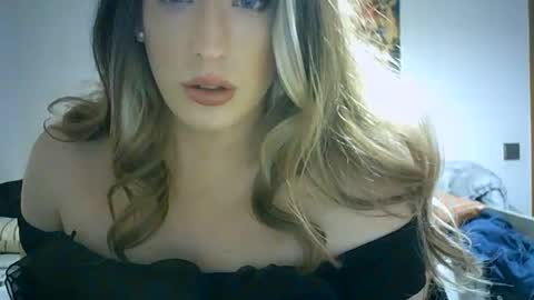 carlasucker online show from 18, 2, 2025