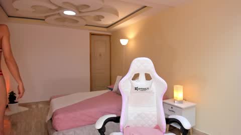 Alejandra online show from 15, 2, 2025