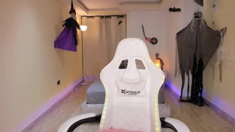 Alejandra online show from 22, 10, 2025