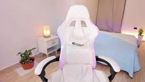 Alejandra online show from 22, 11, 2025