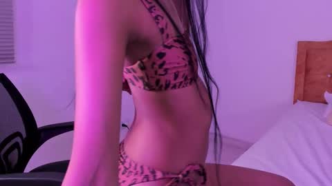 carley lux online show from 27, 10, 2025