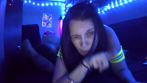 carleydenza83 online show from 12, 3, 2026