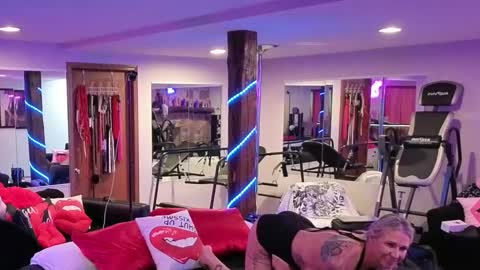 Carlie Vixen online show from 3, 10, 2025