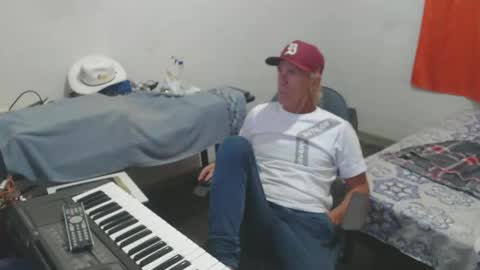 carlos online show from 9, 5, 2026
