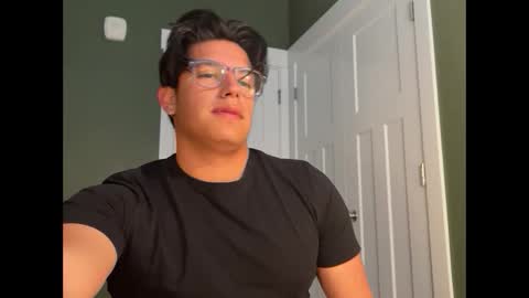 Snapshot of carlosjosecb1 chatting on 2, 3, 2026 carlos online show from 2, 3, 2026