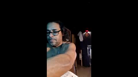 carloslove1972 online show from 4, 2, 2026