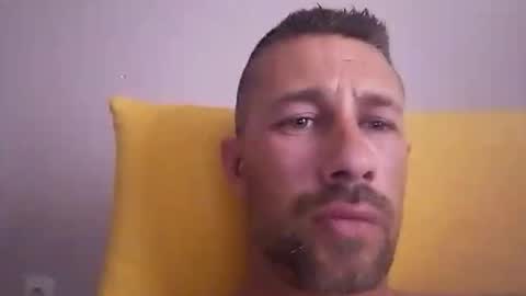 carlosrm440882 online show from 15, 4, 2026