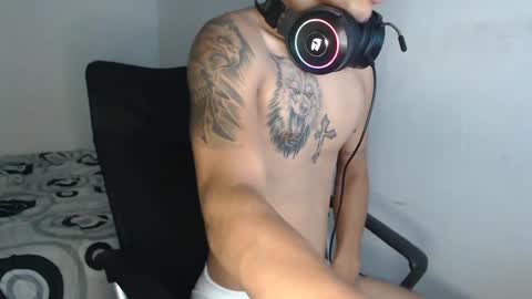 carlossmi01 online show from 12, 10, 2025