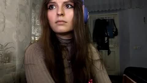 Mia online show from 7, 10, 2025