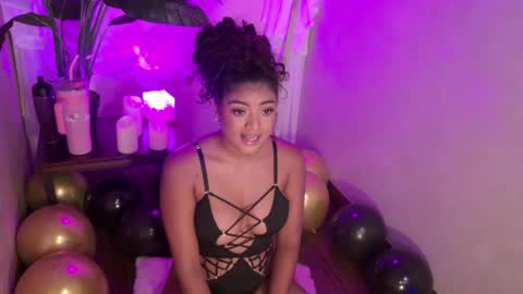 Snapshot of carly_monroe_ chatting on 1, 10, 2025 Carly Monroe  online show from 1, 10, 2025