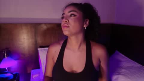 Snapshot of carly_monroe_ chatting on 17, 10, 2025 Carly Monroe  online show from 17, 10, 2025