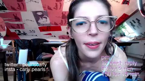 Snapshot of carlypearls chatting on 8, 1, 2025 Carly Pearls online show from 8, 1, 2025
