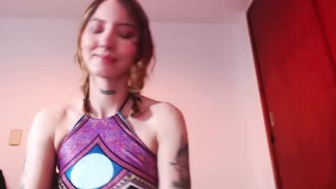 carmennrusso online show from 14, 2, 2025