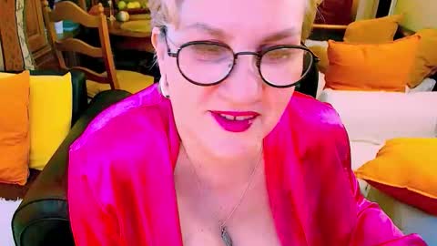 Carmen online show from 12, 5, 2026