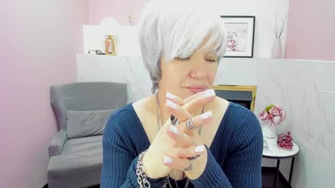 Snapshot of carmensoft chatting on 11, 12, 2024 Carmen online show from 11, 12, 2024