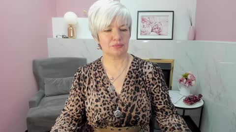Snapshot of carmensoft chatting on 15, 12, 2024 Carmen online show from 15, 12, 2024